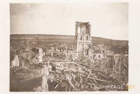 Eglise en ruines (Esnes-en-Argonne)